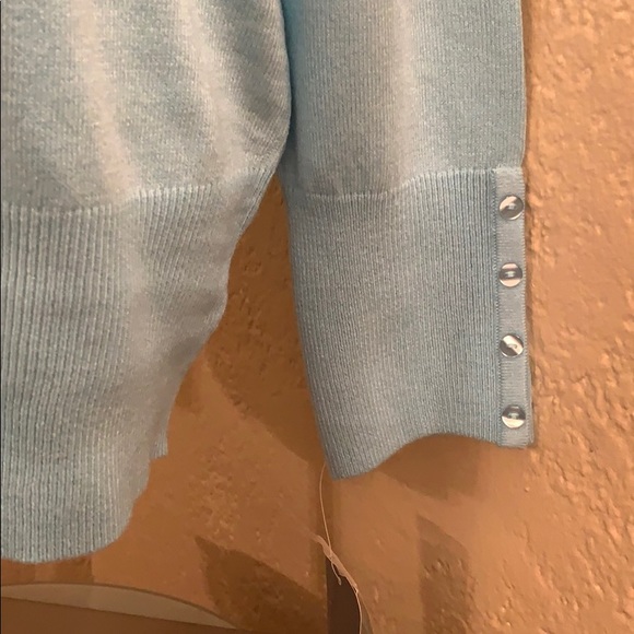 New Macy’s cozy yarn angel blue sweater $49 - Picture 3 of 15